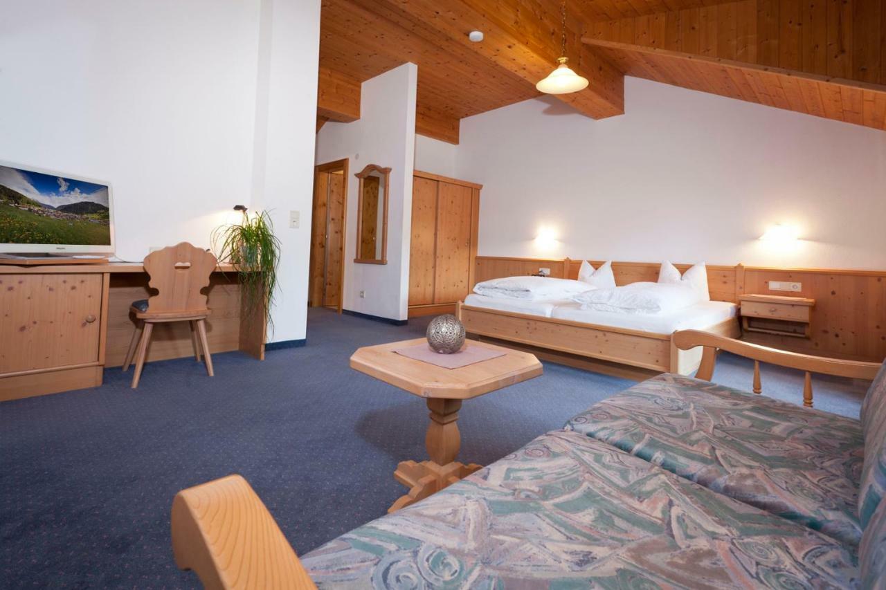 Ferienhaus Auer Nauders Buitenkant foto